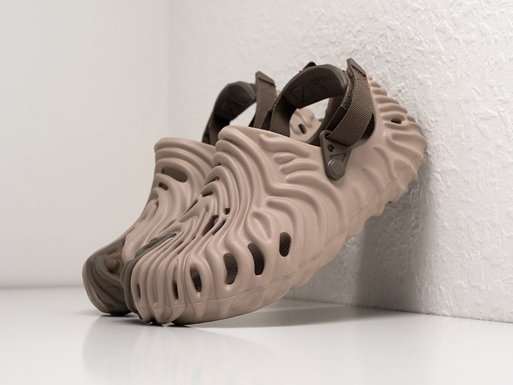 Crocs x yeezy discount